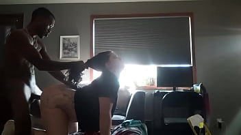 Blacksugga hitting nextdoorlustbunny in the midday