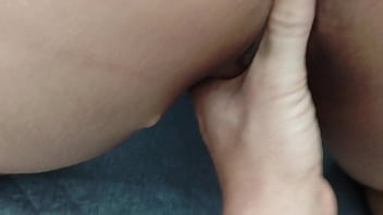 Coroa viúva gostosa pagou para um novinho de 20 anos fazer sexo com ela após ela ficar vários anos sem dar para ninguém