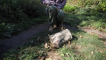 Sexy babe teases her dirty feet outdoors Sexy babe teases her dirty feet outdoors