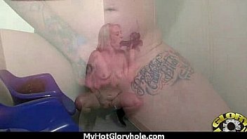 Gloryhole ebony girl booty shake and suck 2