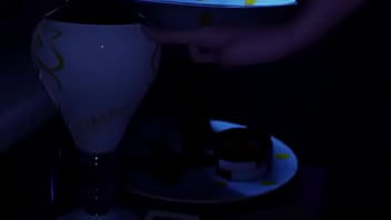 Tia tesuda demais não resistiu