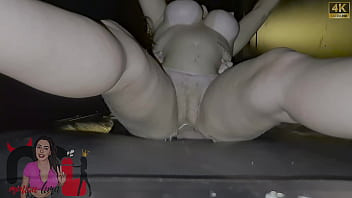 A punheta mais gostosa que o corno bate e assim no gloryhole