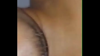 Esposa desesperada suplica mas engole a pica cheia de merda do marido