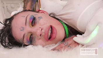 Skinny bad girl cc doll begs to get fucked by an internet stranger