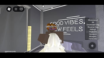 Tocino le da lección a chica anime