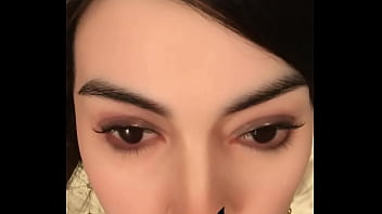 Automatic woman full shapely lips almost entered the perception of attractiveness