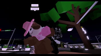 Я ебу её очень смачно и сильно ях