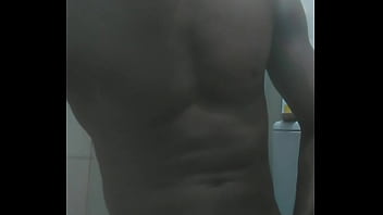 Batendo uma antes de ir trabalhar