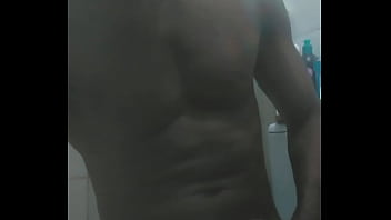 Batendo uma antes de ir trabalhar