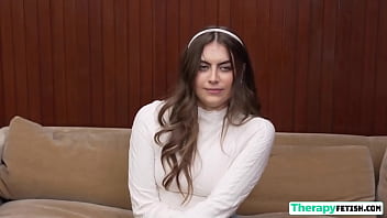 Selina’s needy pussy gets dick therapy