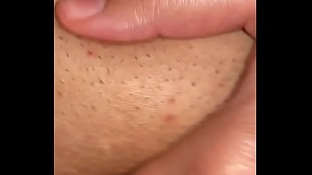 Pov – frotando mi clítoris con el dildo