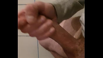 Rozpalony po ostrych pornusach