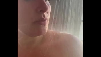 Showing with zapatits