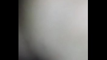 Se mete los dedos a todo