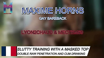 C’est brut amateur et bien profond je me fais défoncer par mectbm69 pendant que je me fais suceravec ly