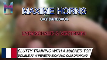C’est brut amateur et bien profond je me fais défoncer par mectbm69 pendant que je me fais suceravec ly