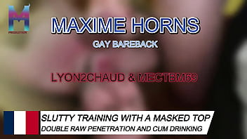 C’est brut amateur et bien profond je me fais défoncer par mectbm69 pendant que je me fais suceravec ly