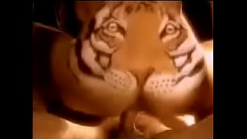 Tigredevorandoumhomem