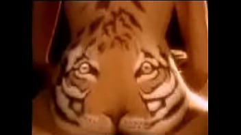 Tigredevorandoumhomem