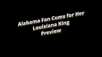 Homemade close up alabama fan cums for her louisiana king free preview