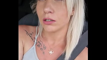 Teaser public je demande à ma copine de me goder au bord de la rivière