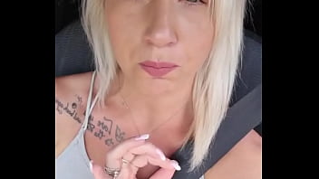 Teaser public je demande à ma copine de me goder au bord de la rivière