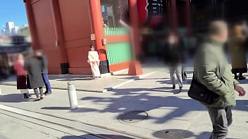 パート1【着物の下はソソル悩殺ボディ!ド淫乱女社長がチ○ポを生搾り!ごっくん中出し4連発!!】神がかりbody女社長と浅草観光!案内された場所はトイレ!元ビッチの極フェラテクに大量ごっくん射精!着物姿のまま激突きファック!性欲覚醒!完全ビッチ化!クリ電マフェラ→潮吹き大放出!潤滑オイルで尻コキ&スマタ!変幻自在の腰クネ騎乗位!ド変態オンナ社長に搾り取られる120分! thumbnail