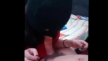 Desaparece una polla en la boca