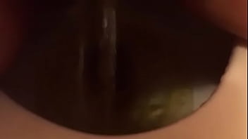 Isabella holloway peeing