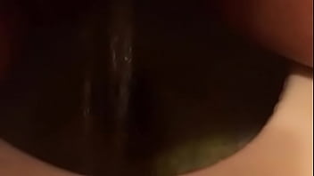 Isabella holloway peeing