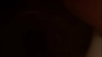 Isabella holloway peeing