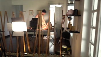 Los pelos son un símbolo primitivo asi que si eres fetichista este video es para ti