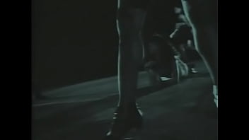 Chick kicker davotru911