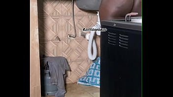 4kcamera on my naked stepmum