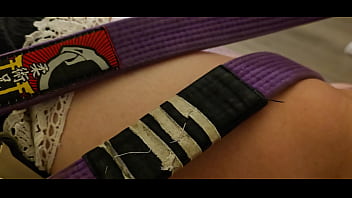 Amateur bbw chubby milf candid sandra gets exposed with a fat pussy upskirt & those thunder thighs