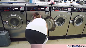 Cute chick fucked by a stranger in the bubble wash