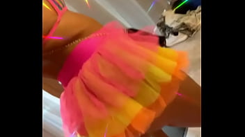 Ce Soir Pour Moi C’est Multicolore thumbnail