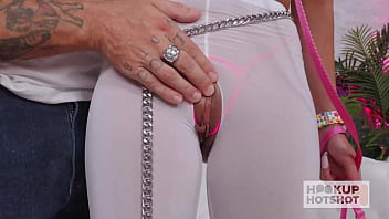 Tiny hooker sasha tatcha likes to suck bryan gozzling's big cock