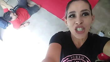 Aquí trabajando andamos con sofia joseph debut en mundoxoficialphotos gustavomorreyra