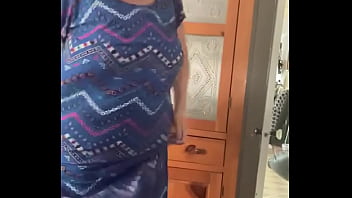 Mom loves showing her nice tits