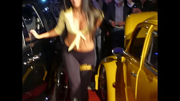 Putita moviendose bien rico