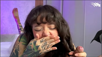 I called the technician to check the internet and ended up fucking him