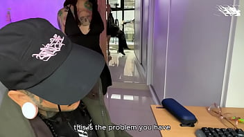 I called the technician to check the internet and ended up fucking him