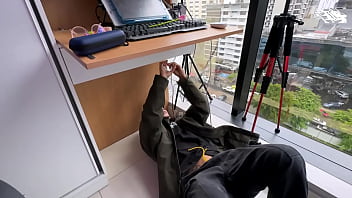 I called the technician to check the internet and ended up fucking him