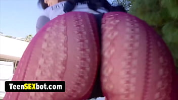 Sporty stepsis offers her beautiful pussy for me