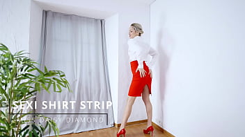 Seductive Sexi Shirt Dance In The Office thumbnail