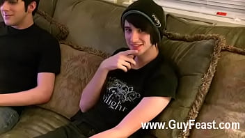 Hot Gay Sex Aron Met William At A Club And Was Convinced To Discharge thumbnail