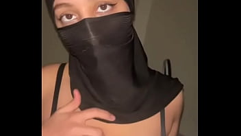 Bouncy arab boobs under hijab • muslim titties getting played with on camera