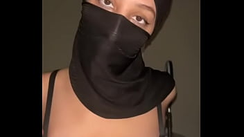 Bouncy arab boobs under hijab • muslim titties getting played with on camera