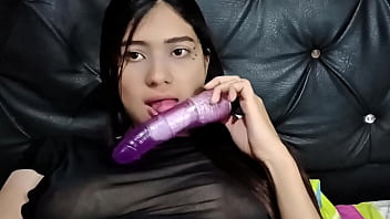 Follando con dos estudiantes de primer año de universidad después del partido de bienvenida